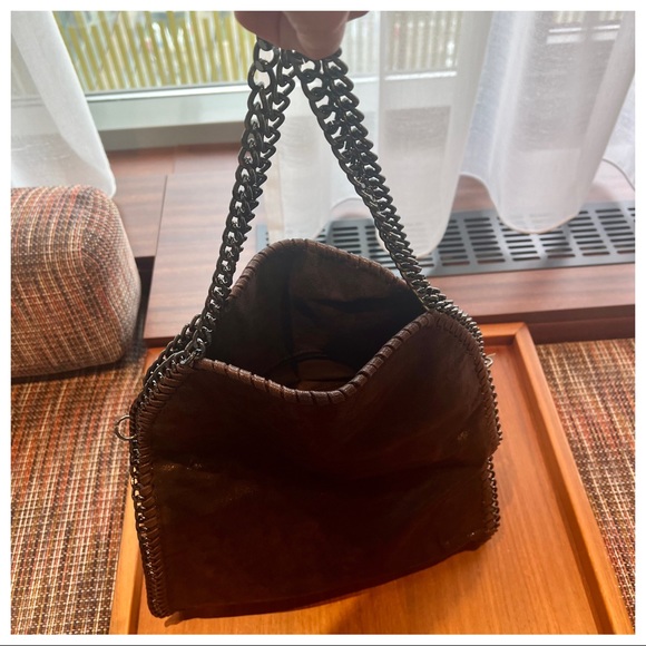 Distressed vegan Leather Paris Chain Dark Brown Fashion Stylish Bag - Picture 3 of 8